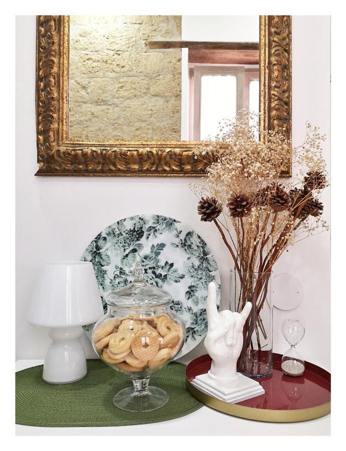 Civico10 Bed & Breakfast เนเปิลส์ ภายนอก รูปภาพ